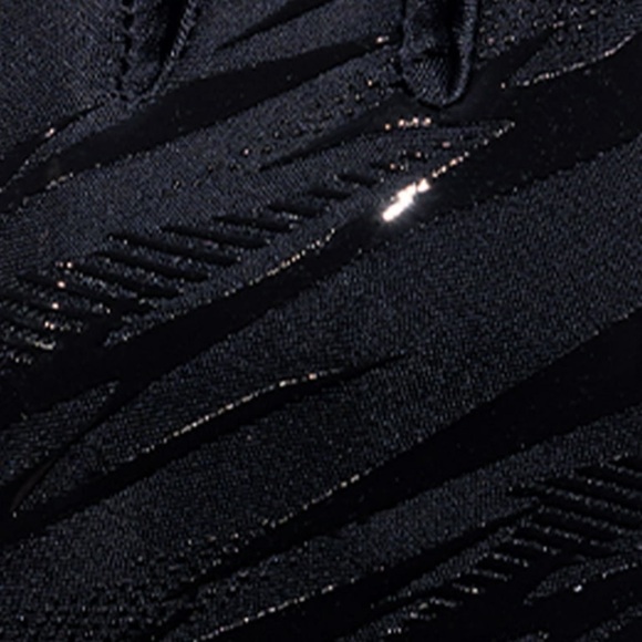 PHENOM • Phenom Elite Black Football Gloves - VPS4 - Pro Label Edition - Picture 4 of 5